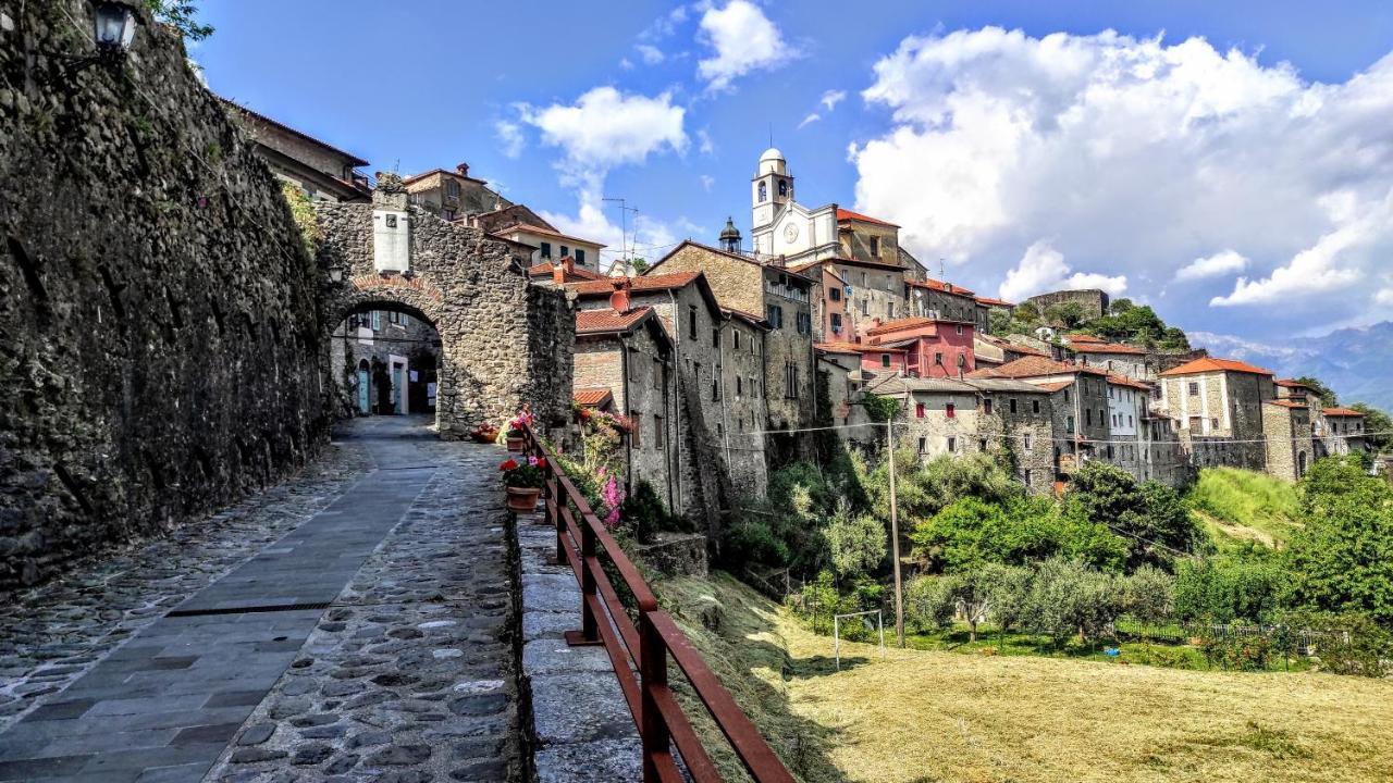 Eremo Gioioso Villa Pontremoli Kültér fotó